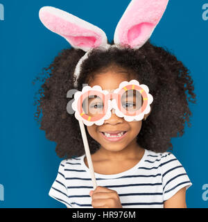 Origine africaine Petite fille Bunny Ears Concept Banque D'Images