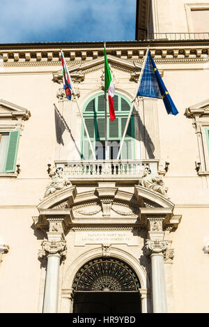 Palais du Quirinal à Rome, Italie. L'architecture de la Renaissance, c'est l'une des trois résidences officielles du Président de la République italienne Banque D'Images