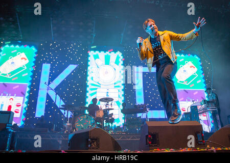 Brighton, UK. 28 Février, 2017. Brighton, Angleterre Kaiser Chiefs en concert sur la scène du centre de Brighton, Angleterre.© Jason Richardson / Alamy Live News Banque D'Images