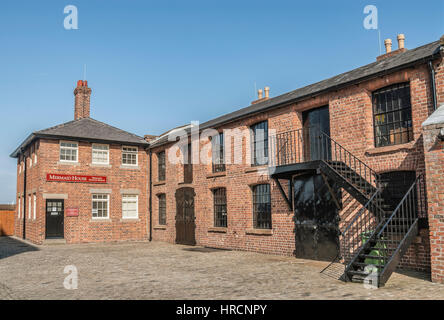 Le Mermaid House partie de Merseyside Maritime Museum de l'Albert Dock, Liverpool, Angleterre, Royaume-Uni Banque D'Images