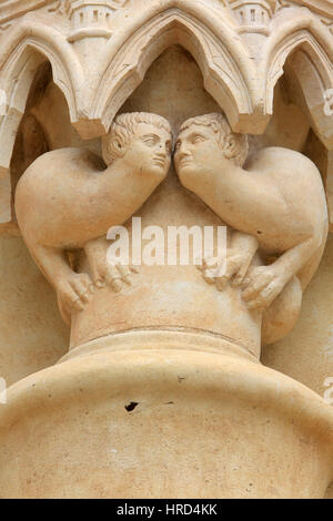 Démons. Cathédrale de Reims. Banque D'Images