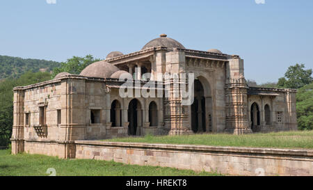 Le xve siècle Nagina Masjid (mosquée joyau ), dans le parc archéologique de Champaner-Pavagadh qui est un site du patrimoine mondial dans la région de Gujarat, Inde Banque D'Images