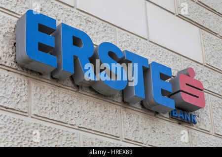 Vienne, Autriche, 31 déc. 7th, 2017 - ERSTE SPARKASSE est la deuxième banque de grands consommateurs en Autriche avec des filiales dans l'Europe centrale et orientale Banque D'Images