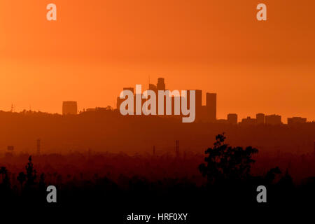 Sunset silhouette ville landsacpe de Los Angeles, Californie Banque D'Images