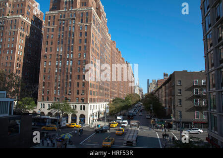 Le jardin avec terrasse London Metropolitan Life Insurance Company construction contexte West 23rd Street à partir de la ligne haute New York USA Banque D'Images