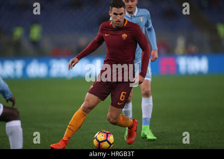 Stadio Olimpico, Rome, Italie. 1er mars, 2017. Italie TIM CUP de football. Vs Lazio Roma. Strootman en action pendant le match. Crédit : marco iacobucci/Alamy Live News Banque D'Images