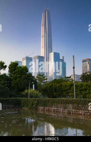 Ping An International Finance Centre (4e plus grand bâtiment en 2017 à 600m), Futian, Shenzhen, Guangdong, Chine Banque D'Images