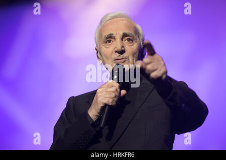 Les concerts du chanteur français Charles Aznavour à l'arène d'OPE, Lisbonne, Portugal. Banque D'Images