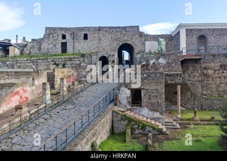 Vue des ruines anciennes dans la ville de Pompéi, en Italie. Banque D'Images