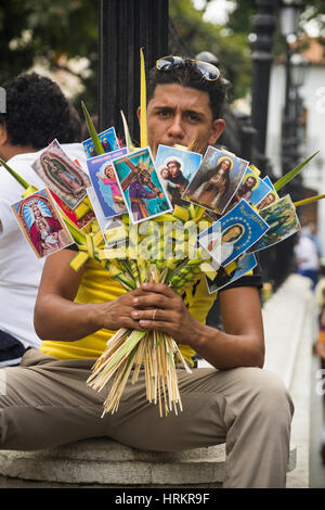 Venezuela Caracas 28/03/2013. Vendeur de rue au centre-ville de Caracas au cours de Pâques. Banque D'Images