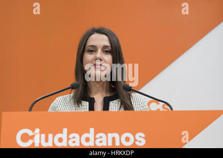 Ines Arrimadas lors d'une conférence de presse tenue par les citoyens (Citizens party) dans leur siège à Madrid, Espagne. En vedette : Ines Arrimadas Où : Madrid, Communauté de Madrid, Espagne Quand : 30 Jan 2017 Banque D'Images