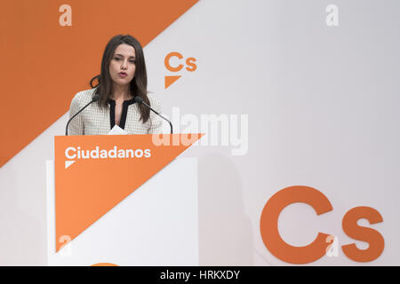 Ines Arrimadas lors d'une conférence de presse tenue par les citoyens (Citizens party) dans leur siège à Madrid, Espagne. En vedette : Ines Arrimadas Où : Madrid, Communauté de Madrid, Espagne Quand : 30 Jan 2017 Banque D'Images