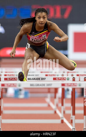 Belgrade, Serbie. 06Th Mar, 2017. Champion olympique Nafissatou Thiam (Belgique) participe à l'événement obstacle de 60 mètres à la lumière de l'athlétisme championnats d'Europe à l'Aréna Kombank à Belgrade, Serbie, 03 mars 2017. Photo : Sven Hoppe/dpa/Alamy Live News Banque D'Images