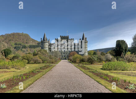 Inveraray Castle est un domaine maison près de Inveraray, dans le comté d'Argyll, dans l'ouest de l'Écosse, sur les rives du Loch Fyne, Banque D'Images