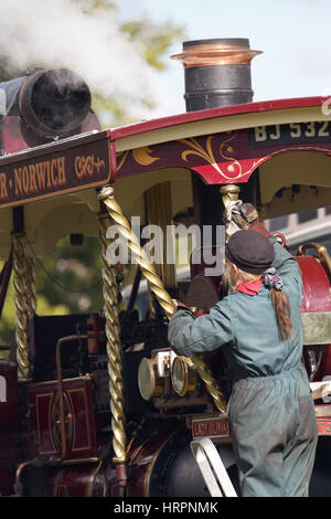 La vapeur à l'ancienne foire de Burley, New Forest, en Angleterre Banque D'Images