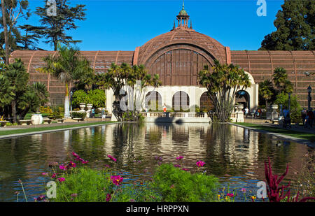 SAN DIEGO, CA - le 13 novembre : Le Jardin botanique en construction sur la côte ouest des États-Unis. Le bâtiment a été construit en 1915 pour l'Panama-Califor Banque D'Images