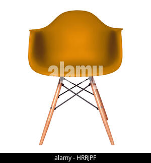 Tabouret chaise marron moderne isolé sur fond blanc. Banque D'Images