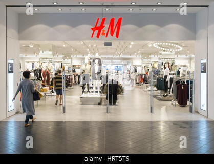 Le magasin H & M, Broadway Shopping Centre, Sydney Banque D'Images