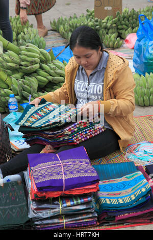 Le Laos, Vientiane, Talat Sao, le marché du matin, l'artisanat, les textiles, Banque D'Images