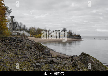 Vue sur le fort 'Reef', fortifications de Kronstadt, et du golfe de Finlande. La Russie Banque D'Images