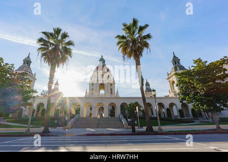 La belle scène de l'après-midi l'Hôtel de Ville de Pasadena, Los Angeles, Californie Banque D'Images