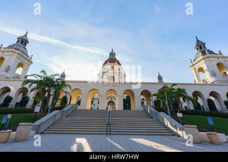La belle scène de l'après-midi l'Hôtel de Ville de Pasadena, Los Angeles, Californie Banque D'Images