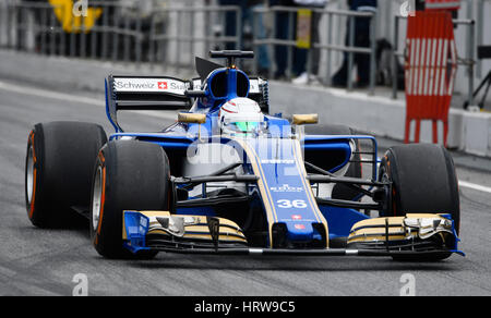 Circuit de Catalunya Montmelo, près de Barcelone, Espagne, 27.2.2017, -2,3.Test Formule 1 jours --- Antonio Giovinazzi (ITA), Sauber C36 Banque D'Images