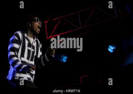 Okeechobee, en Floride, aux États-Unis. 3e Mar, 2017. Wiz Khalifa effectue à Okeechobee Musique et Art Festival vendredi soir. 3e Mar, 2017. Randy Vasquez, SouthFlorida.com : Crédit Sun-Sentinel/ZUMA/Alamy Fil Live News Banque D'Images