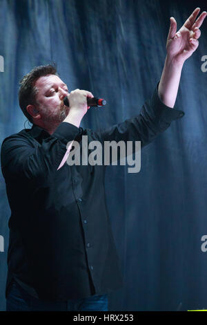 Eventim Apollo, Londres, Royaume-Uni 4 mars 2017 coude, Guy Garvey, le coude en concerts au Eventim Apollo Crédit : Richard Soans/Alamy Live News Banque D'Images