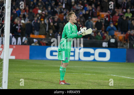 Washington, DC, USA. 08Th Mar, 2017. Sporting Kansas City gardien Tim Melia (29) exhorte son équipe. Crédit : l'accès Photo/Alamy Live News Banque D'Images