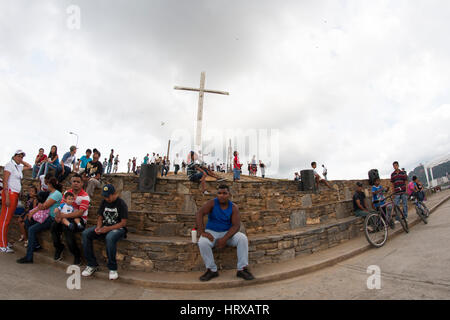 Venezuela, Caracas, Petare, l'Etat de Miranda 06/04/2012. Personnes à El Morro Petare. Banque D'Images