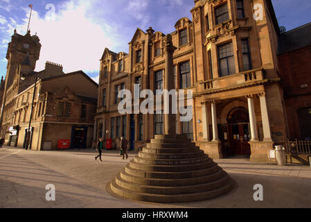 Le centre-ville de Rutherglen mercat cross town hall et la bibliothèque Banque D'Images