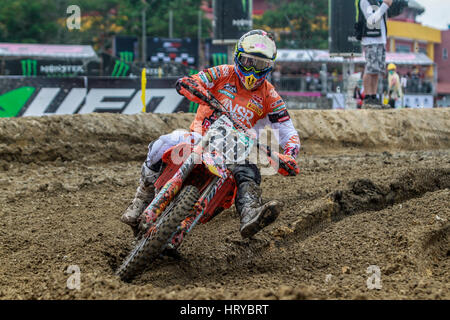 Pangkalpinang, Indonésie. Le 05 Mar, 2017. Glenn Coldenhoff de Netherland en action lors de la Grand Prix de motocross MXGP Indonésie le 5 mars 2017 dans la ville de Pangkalpinang. La pluie torrentielle d'avance sur le Grand Prix de l'Indonésie ont obligé à annuler les MXGP Youthstream et MX2 sessions lors de la deuxième ronde de la FIM Motocross World Championship. Credit : Resha/Juhari Pacific Press/Alamy Live News Banque D'Images