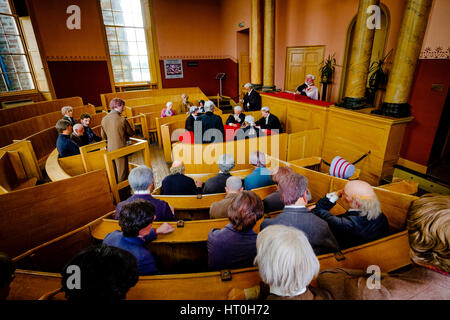 Une scène dans la salle d'audience dans la prison d'Inveraray, Inveraray, Argyll and Bute, Ecosse Banque D'Images