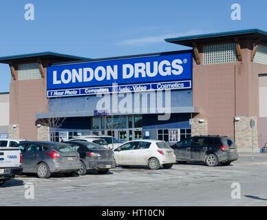 Un London Drugs store à Calgary, Alberta, Canada Banque D'Images