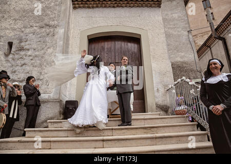 Satriano di Lucania (Potenza, Italie) - Chaque année, Satriano di Lucania, une ville du sud de l'Italie Basilicate, accueille son carnaval annuel. Ici la célébration de 'Matrimonio della Zita'. Banque D'Images