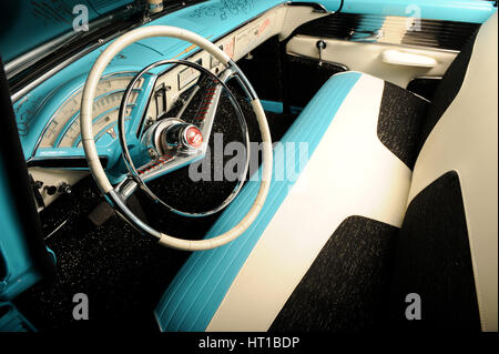 La Mercury Monterey station wagon 1955. Artiste : Simon de l'argile. Banque D'Images