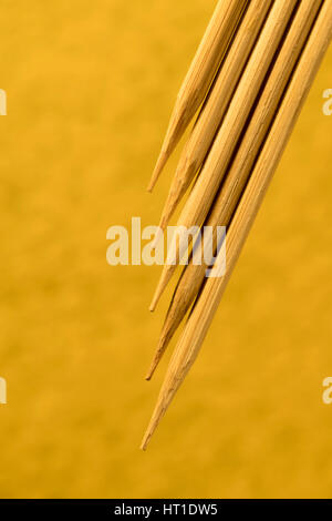 Macro photo de pointes aiguës de brochettes de bambou. Banque D'Images