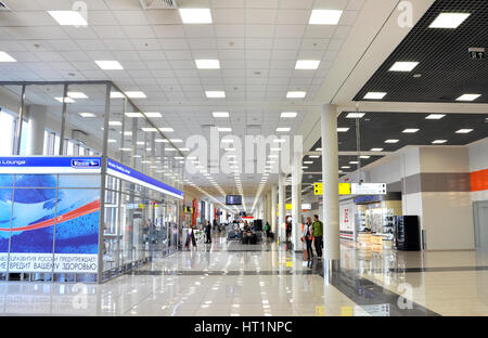 Moscou, Russie - 14 février : Les passagers et les voyageurs du monde s'enregistrer à l'aéroport international Sheremetyevo, le plus grand aéroport. Le 14 février, 2013 Banque D'Images