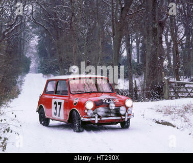 1964 Morris Mini Cooper S. Artiste : Inconnu. Banque D'Images