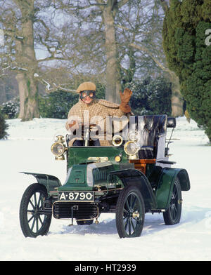 1904 De Dion Bouton Q type. Artiste : Inconnu. Banque D'Images