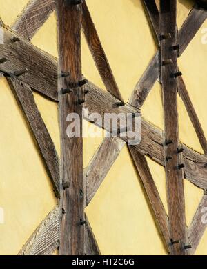 Détail de la charpente à l'extérieur de la porterie de Stokesay Castle, Shropshire, c2000s( ?). Artiste : Inconnu. Banque D'Images