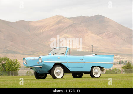 Amphicar 1966. Artiste : Simon de l'argile. Banque D'Images