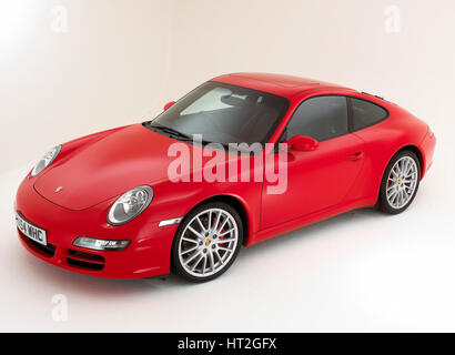 2004 Porsche 911 Carrera 2 S : Artiste inconnu. Banque D'Images