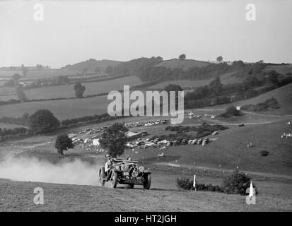 Fiat Balilla 508S en compétition dans la course de côte de Rushmere CC Singer, Shropshire 1935. Artiste : Bill Brunell. Banque D'Images