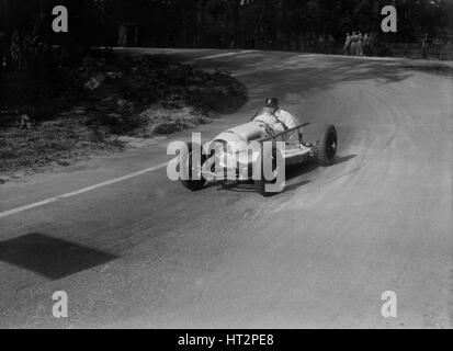 Frazer-Nash course à Donington Park, Leicestershire, c1930s. Artiste : Bill Brunell. Banque D'Images