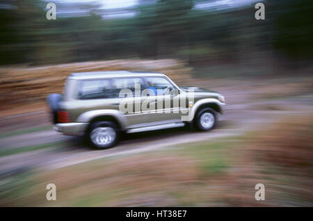 1998 Nissan Patrol GR. Artiste : Inconnu. Banque D'Images