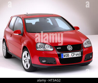 2004 VW Golf GTI. Artiste : Inconnu. Banque D'Images