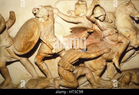 La lutte contre les Perses, les Grecs le sarcophage d'Alexandre, Sidon, 4e siècle avant J.-C., (20e siècle). Artiste : Inconnu. Banque D'Images