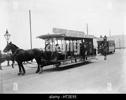 L'autobus à l'ACFC TT race, de l'île de Man, 10 juin 1914. Artiste : Bill Brunell. Banque D'Images